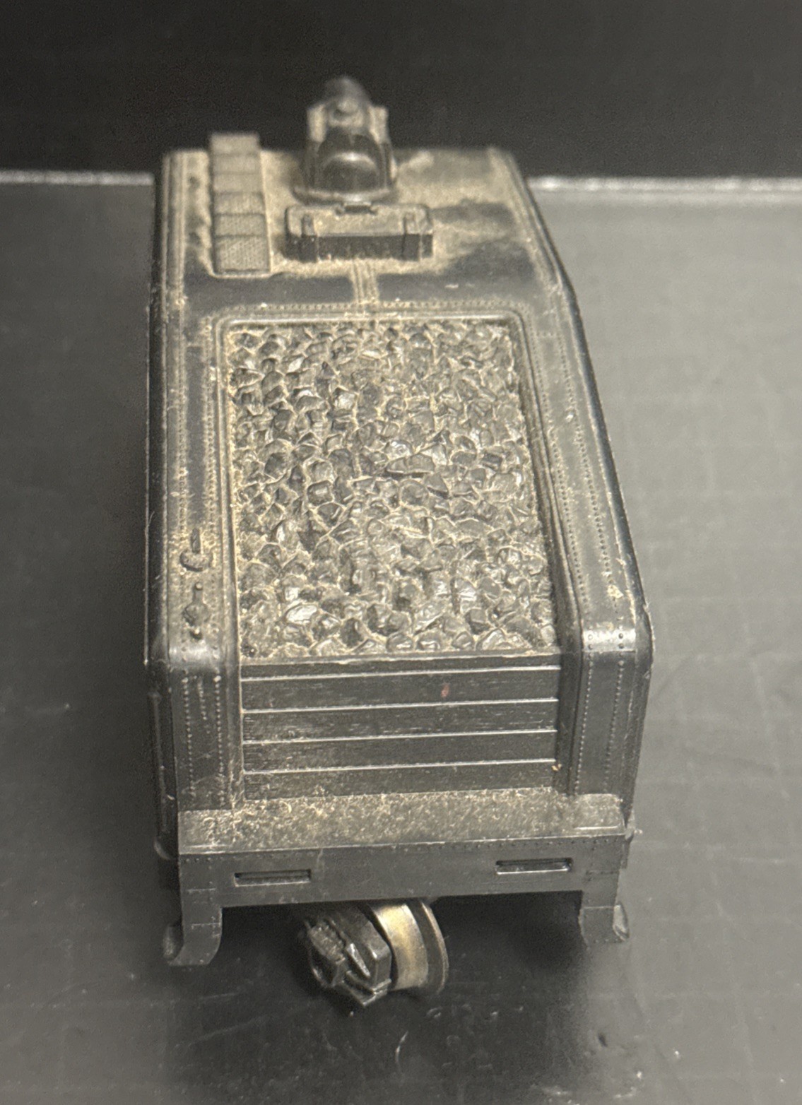 Lionel 8300 Steam Locomotive & Tender O-27 Postwar for Parts or Repair Vintage