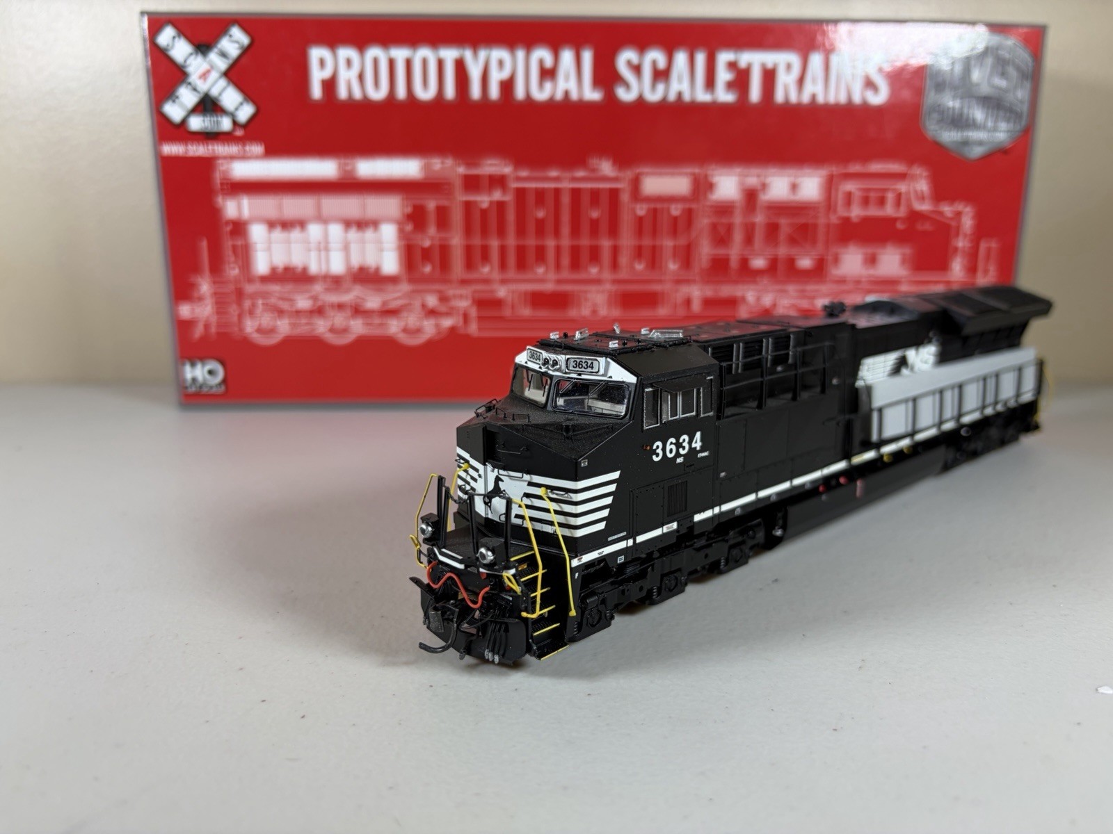 HO ScaleTrains DCC Sound Norfolk Southern Tier 4 GEVO ET44AC #3634