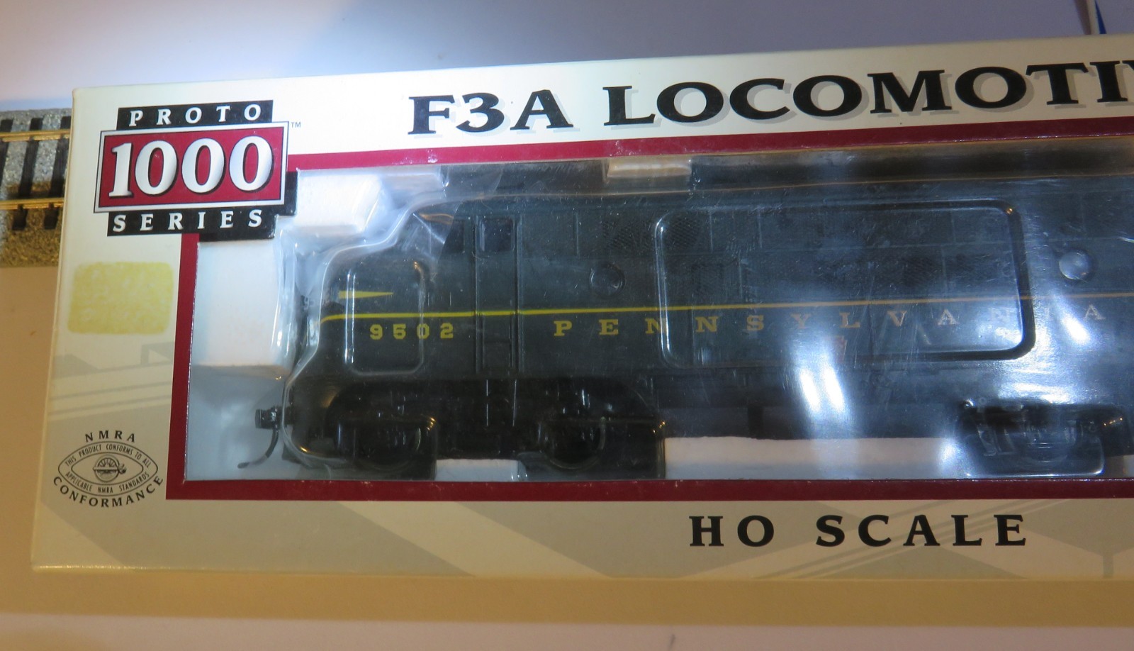 Proto-1000 PRR #9502 F3A DC/DCC, LED Headlight, Knuckle Couplers, NEW GEARS