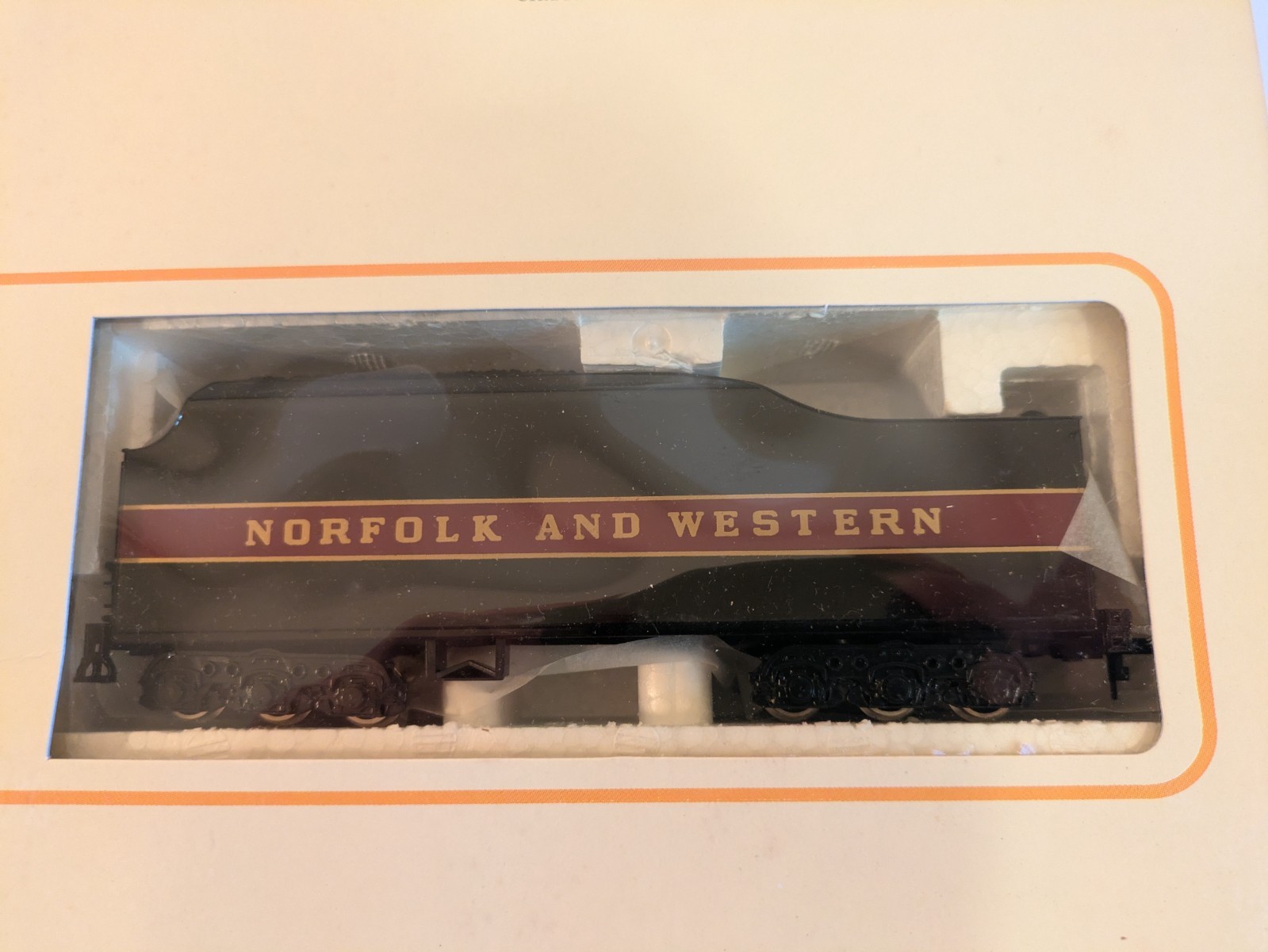 HO 4-8-4 Class J w/ Tender NW Norfolk & Western “Spirit of Roanoke” NOS #0657-A4