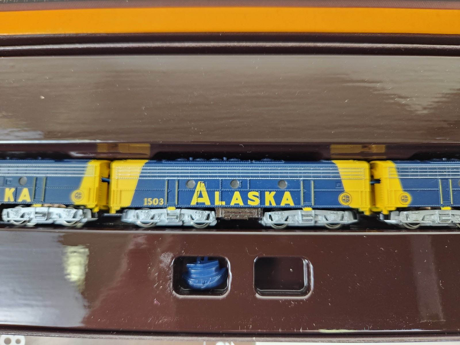 Marklin Mini-Club 8819 F7 A/B/A Engine set Alaska Z Scale With Original Box!!