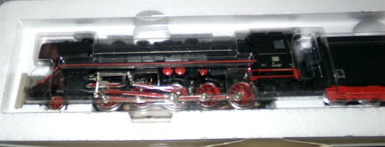 **UNTESTED** Märklin HO 3108 Steam Locomotive with Tender BR 44 125th Year