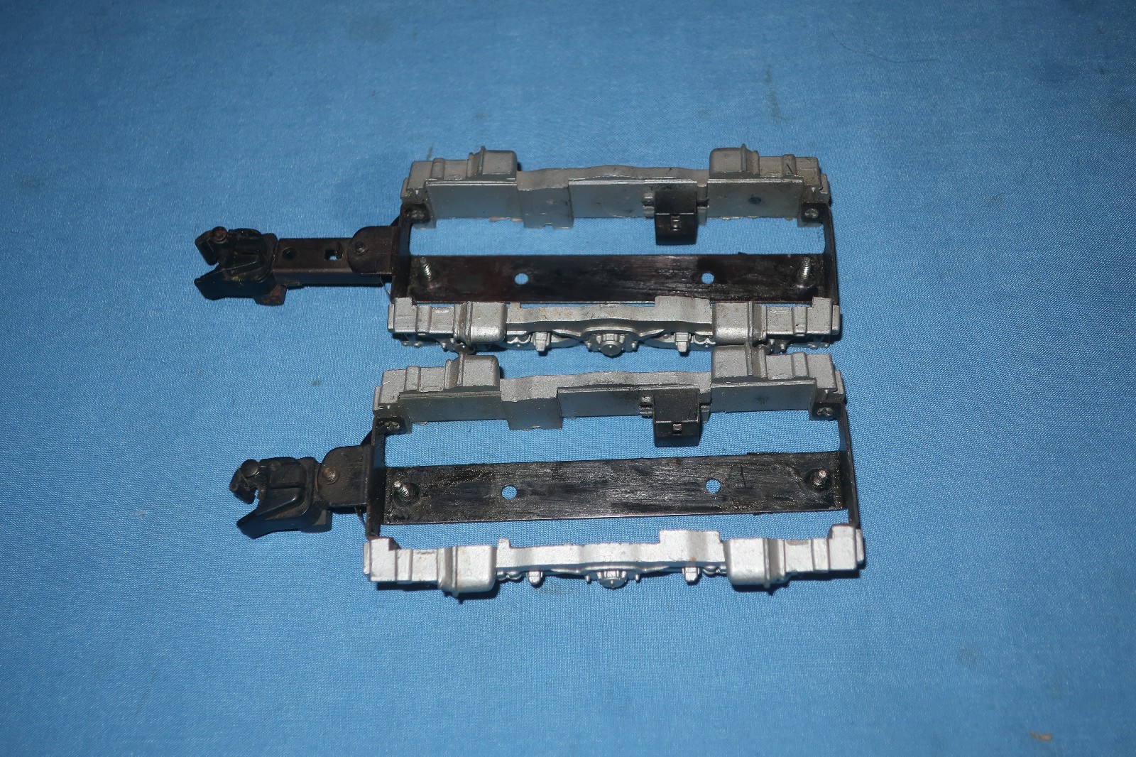 American Flyer Diesel Alco Front & Rear Side Frames w/Knuckle Couplers