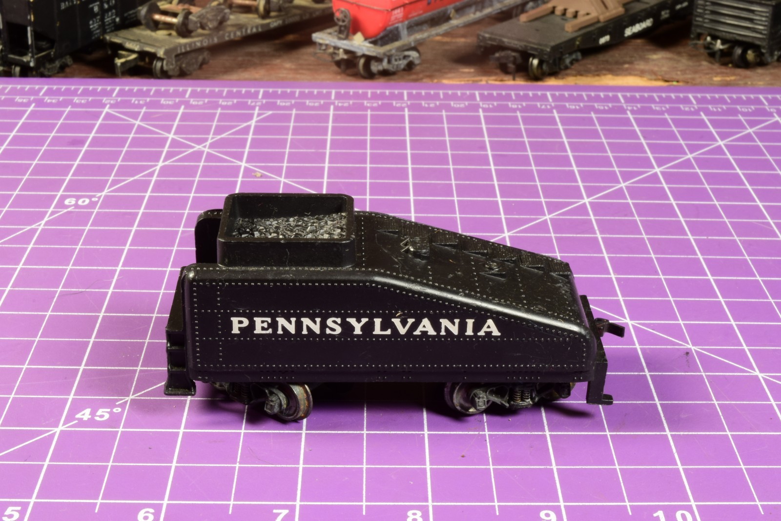 2.4 oz TrkRdy Slope Tender Pennsylvania, scratching on the sloped surface