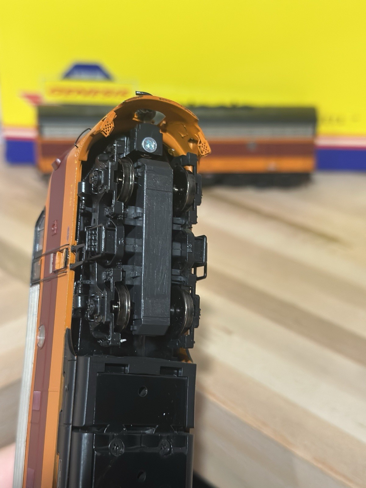 Athearn Genesis HO EMD F7A/F7B Milwaukee Road #73-AB DCC&Sound Lightly USED