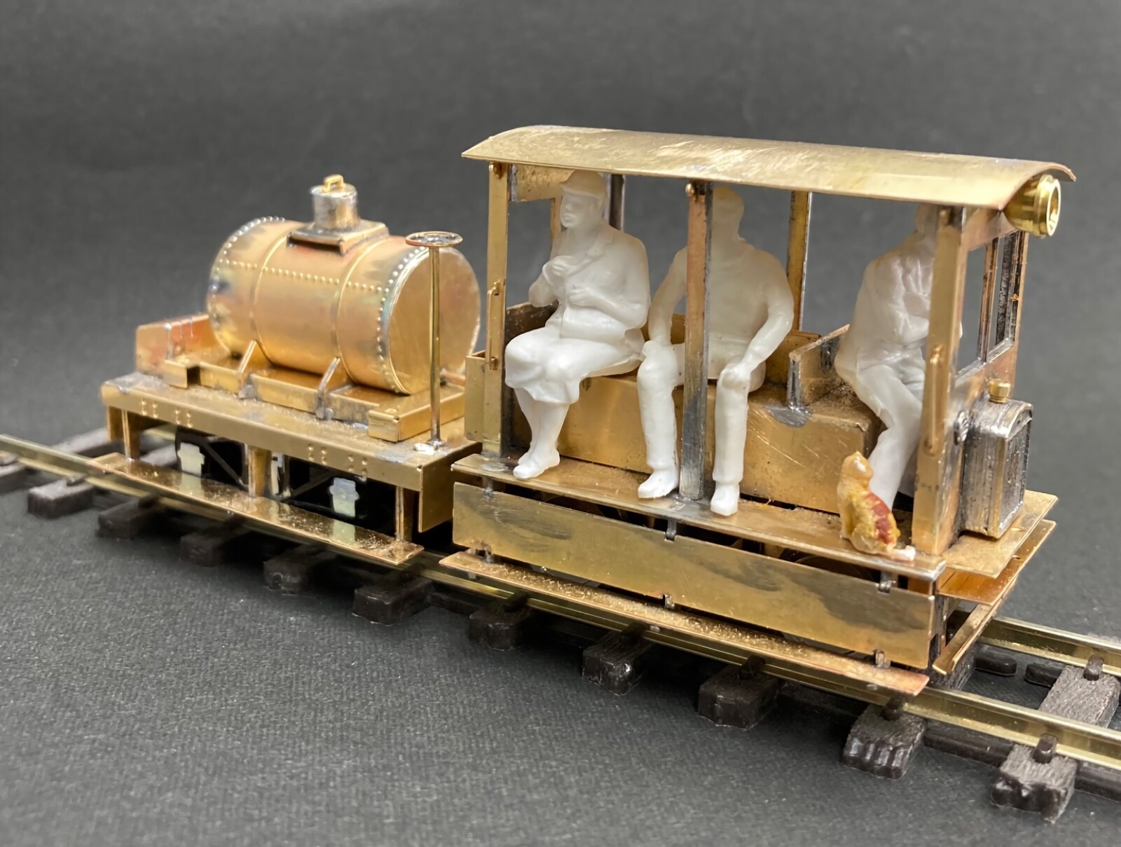 On30/Oe Scale Narrow Gauge Tram Engine & Tank Car Kit NIB PH 0e/O16.5 Locomotive