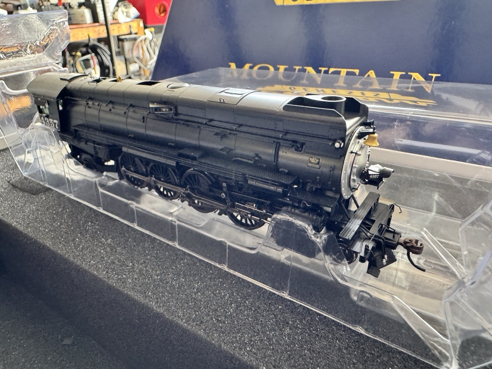 Athearn HO 4-8-2 MT-4 With DCC & Sound, SP/Skyline Casing#4357