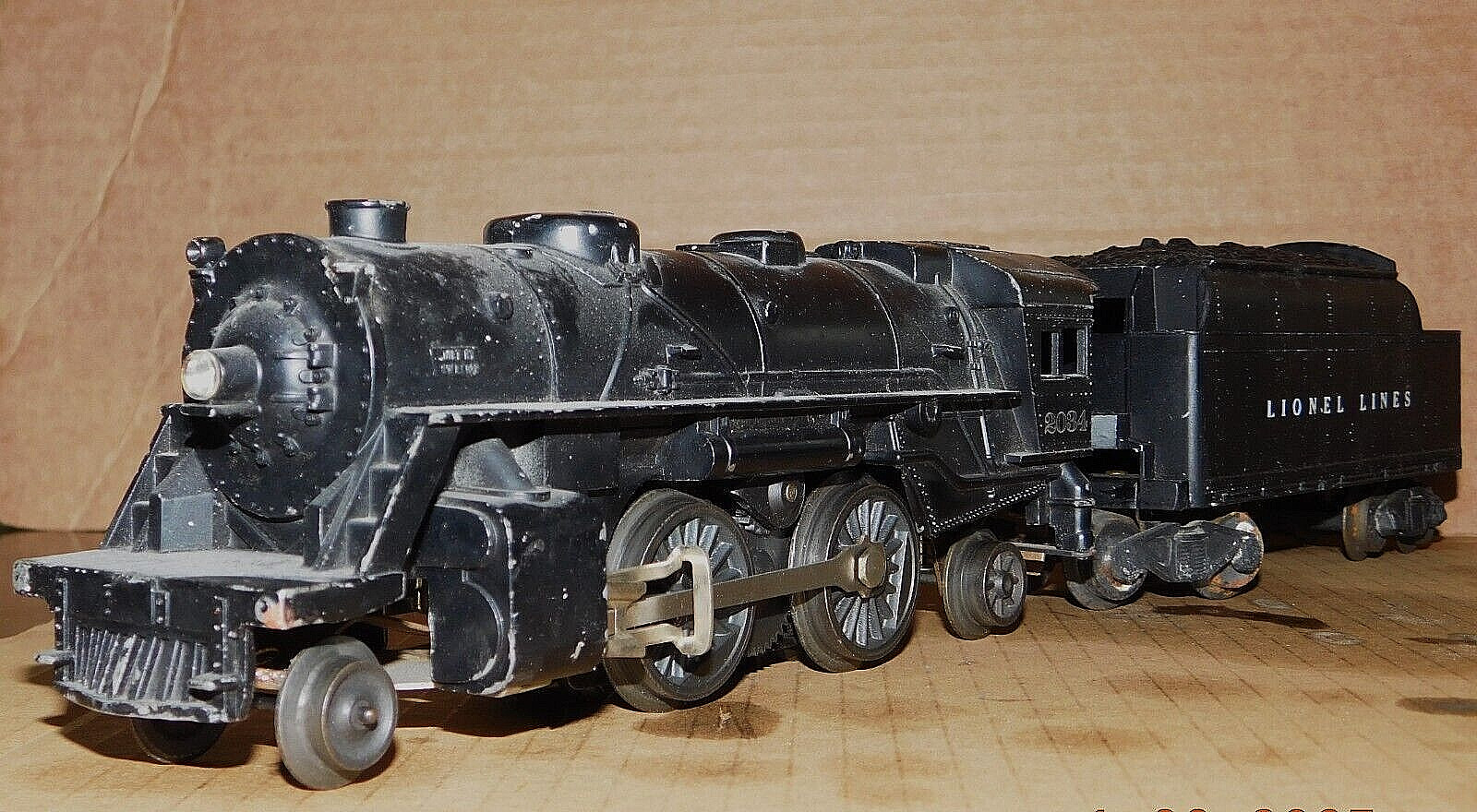 LIONEL 2-4-2 Locomotive & Long-Haul Tender ~ LIONEL LINES ~ Rd# 2034 – O-27