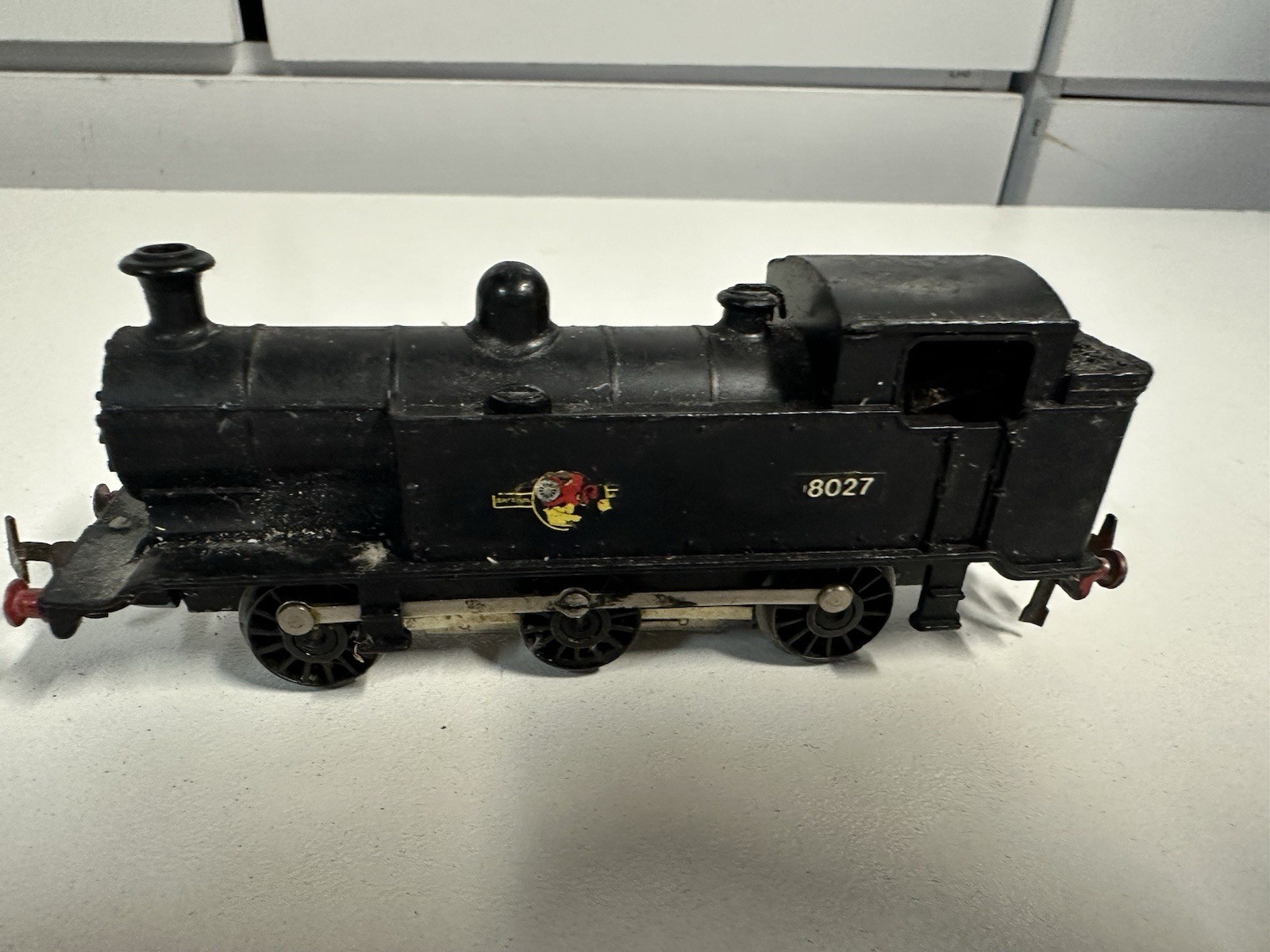TRIANG HORNBY 3 RAIL BR BLACK STEAM LOCOMOTIVE 8027