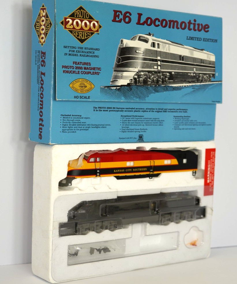 Proto2000 23211 E6A KCS #25 DC locomotive runs excellent – see description notes