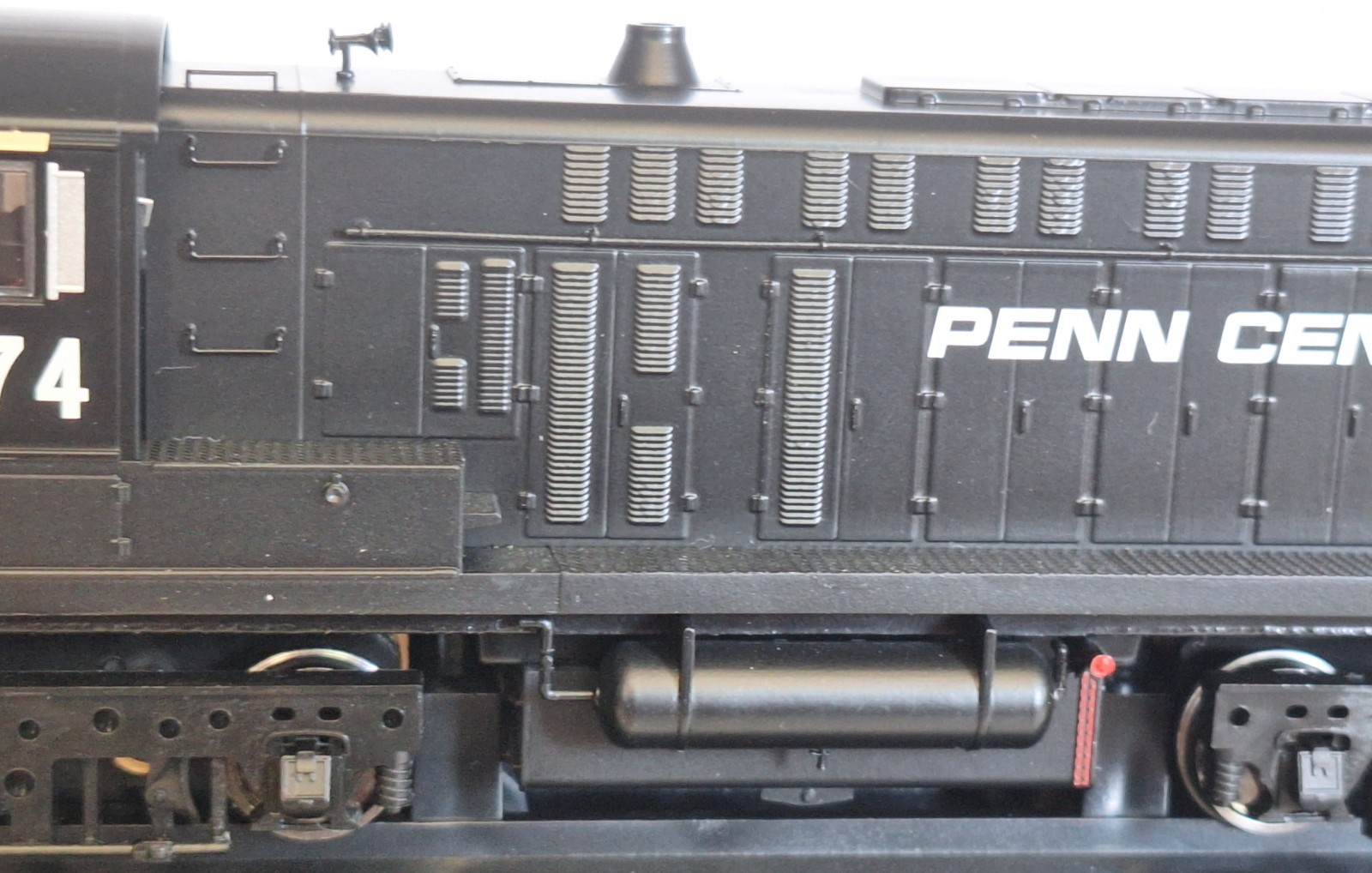 Bowser Executive Line #25112 HO Baldwin AS-616 Penn Central #6974 /LokSound