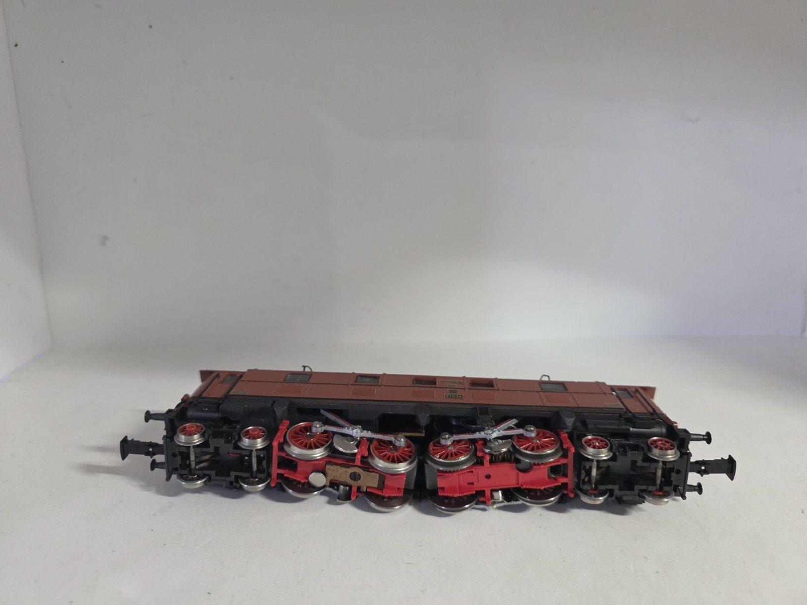 Hamo DR Ep5 Electric Locomotive 8366 HO Scale DC
