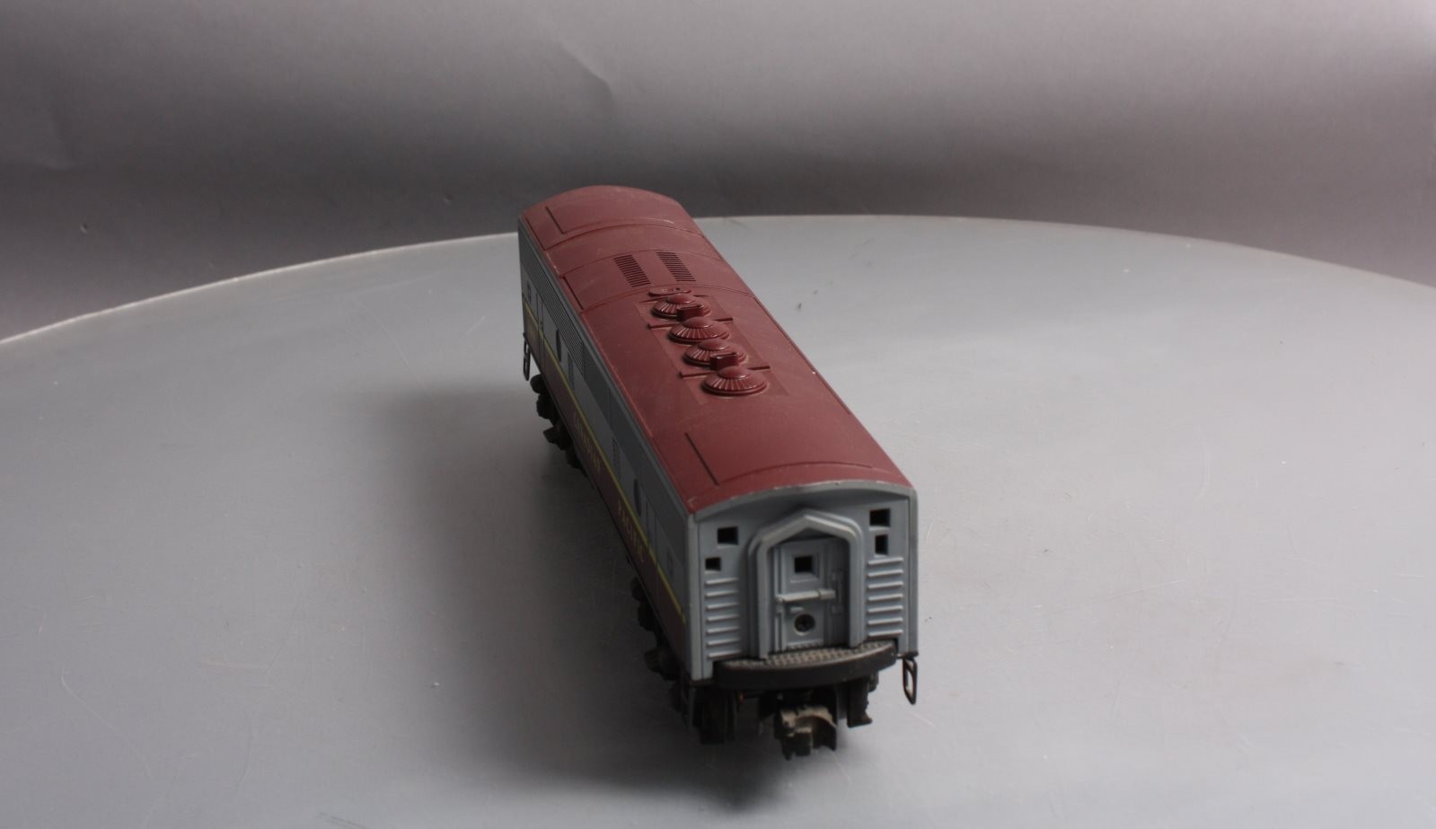 Lionel 6-8469 O Gauge Canadian Pacific F3 B-Unit Non-Powered Diesel Locomotive