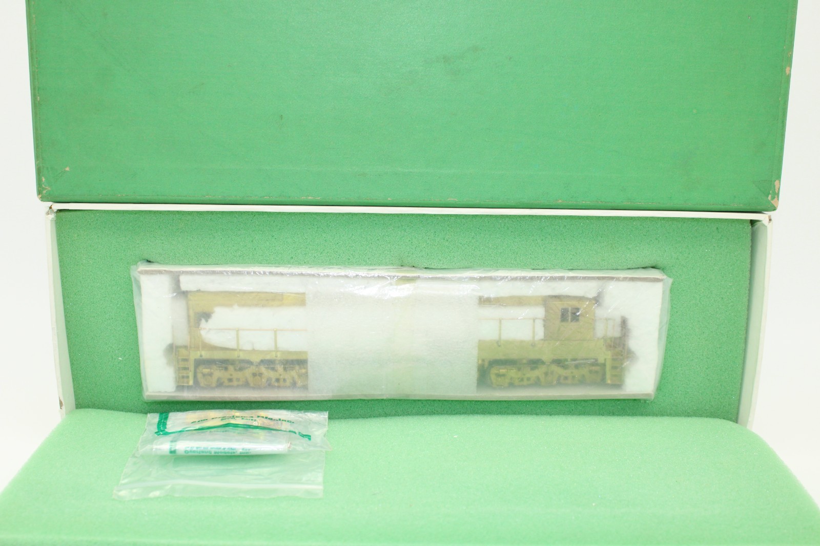 Overland OMI HO Scale Brass UP SCL Undecorated GE C30-7 Diesel Locomotive NIB