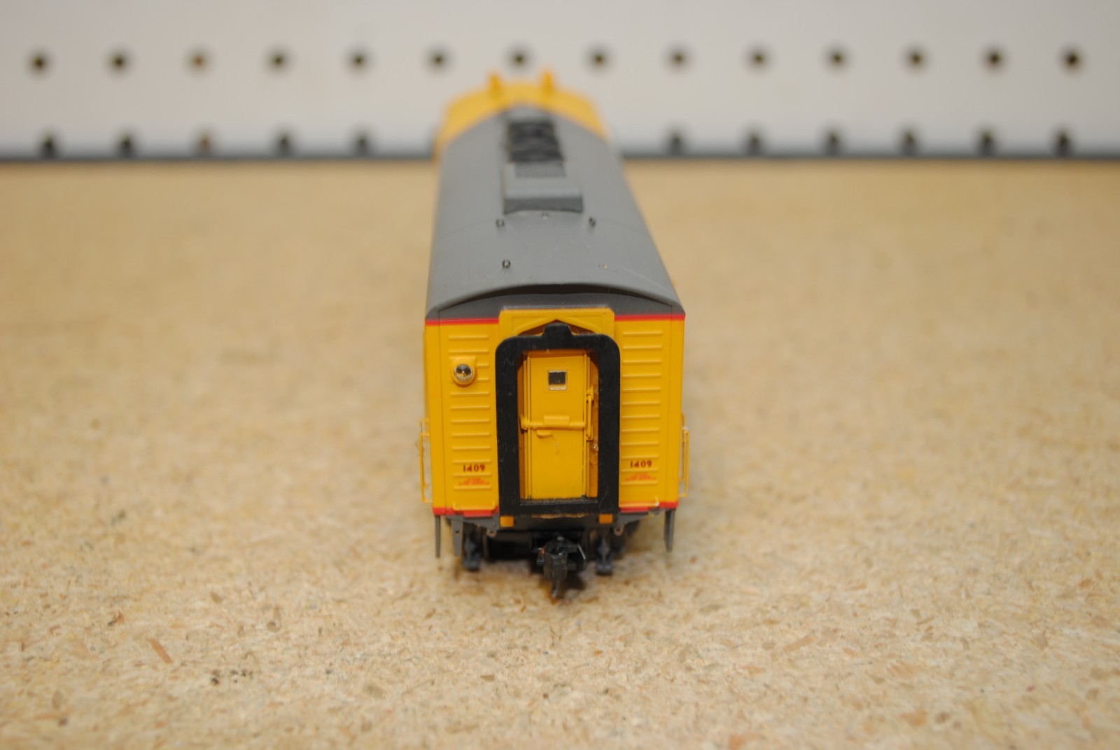 InterMountain Railway Co. 49103-12 Union Pacific #1409 EMD F3A Diesel Loco HO