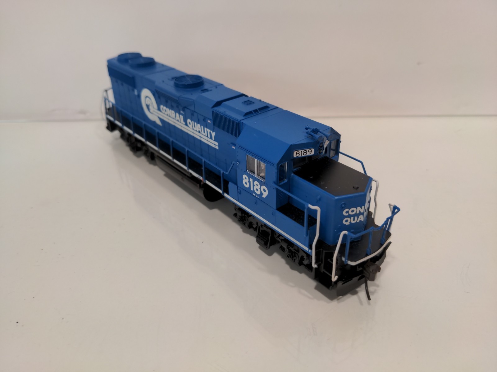 Atlas Trainman HO EMD GP38-2 Conrail CR 8189 DC/DCC Ready