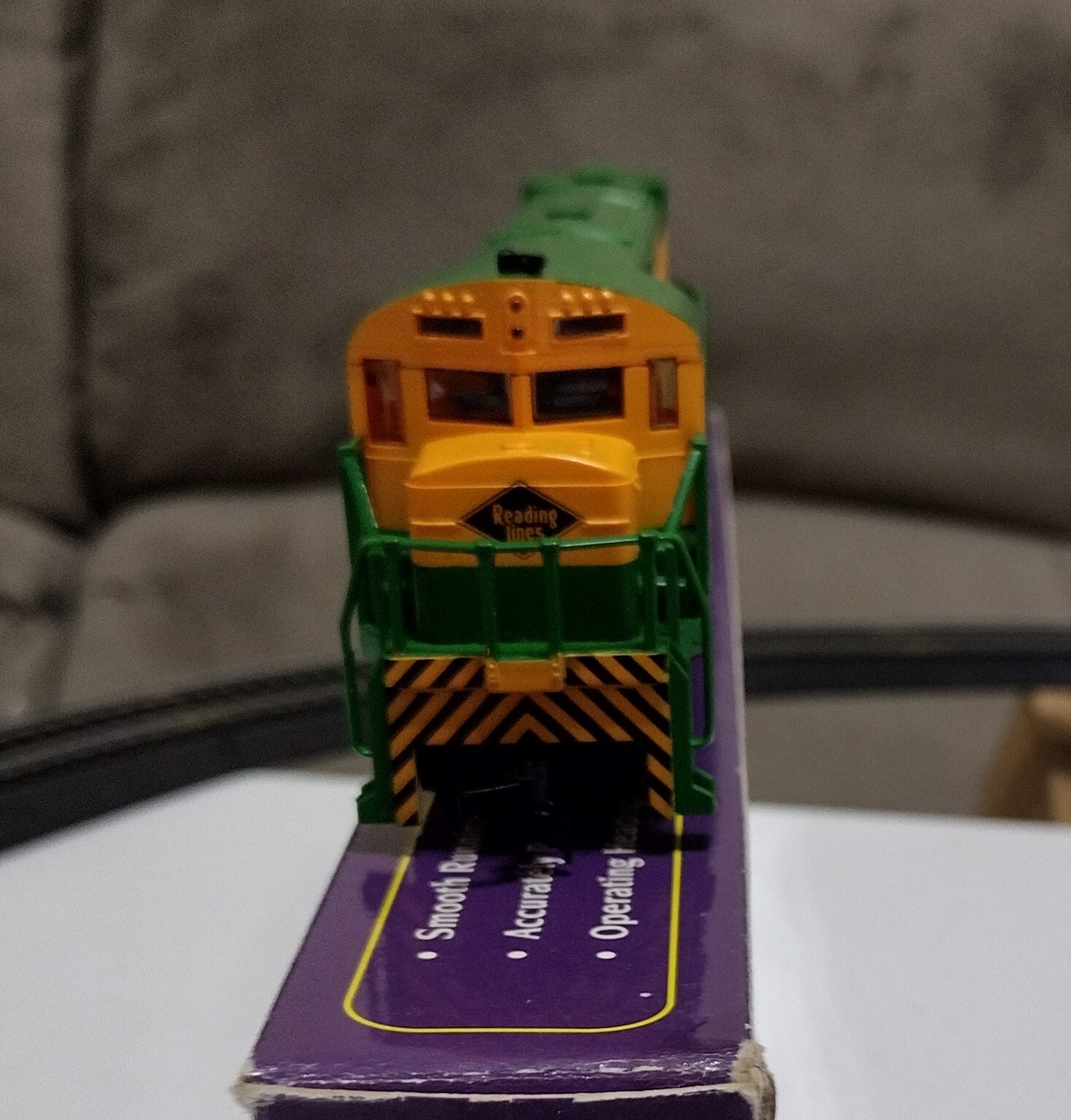 IHC Premier Series #23275 Locomotive Alco C-628 RDG Reading Bee Line Service