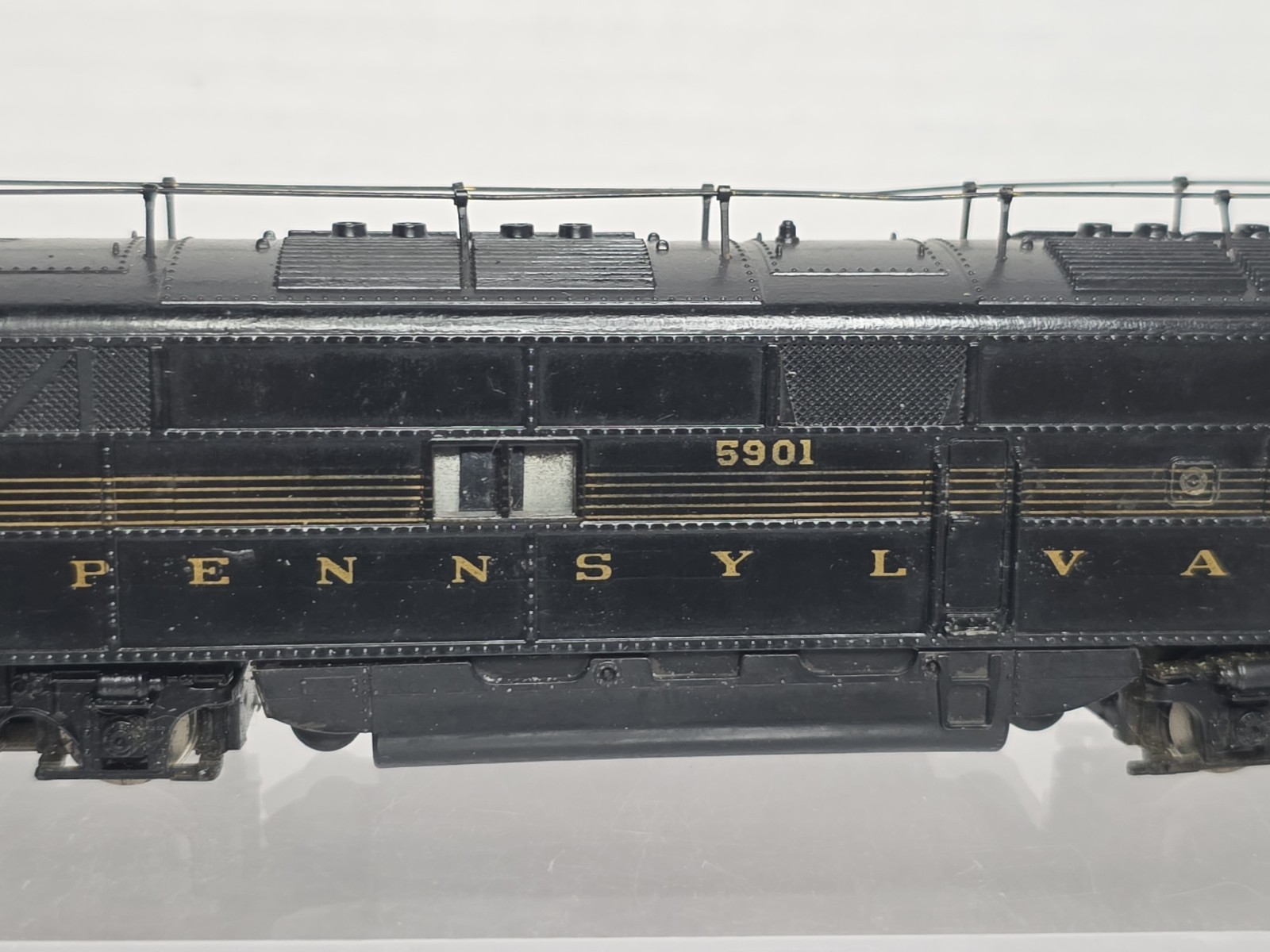 2 Custom Roco HO Scale Pennsylvania PRR 5900 5901 E7 A Diesel Loco Read Desc.