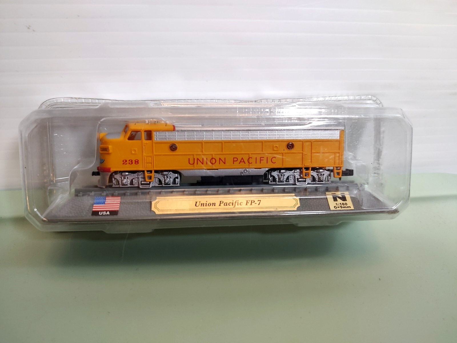 Vtg Del Prado Union Pacific FP-7 Locomotive-N Scale 1:160- Sealed Display Model