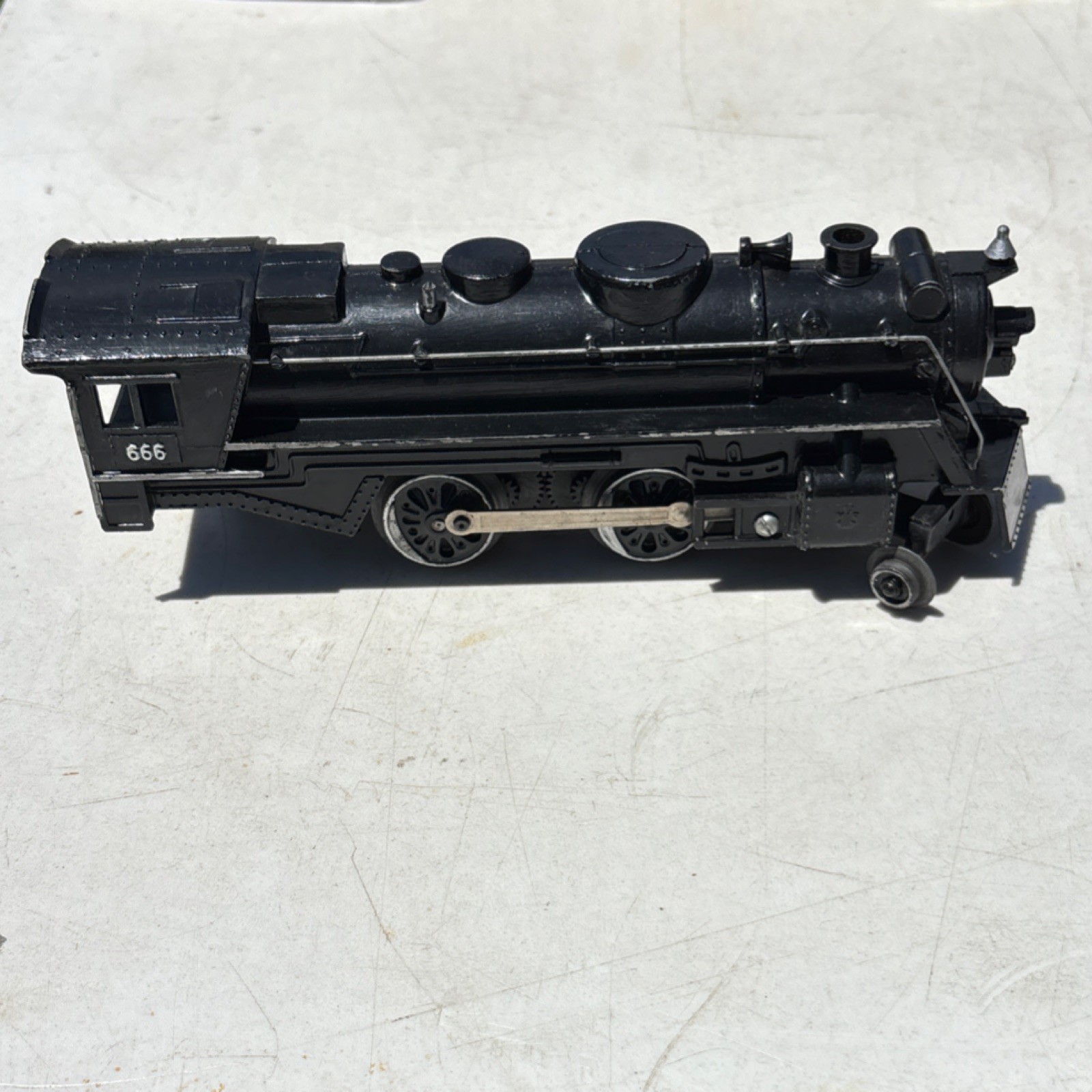 Vintage Marx O Gauge 666 Steam Locomotive 2-6-0 Black Metal AC Analog 3-Rail