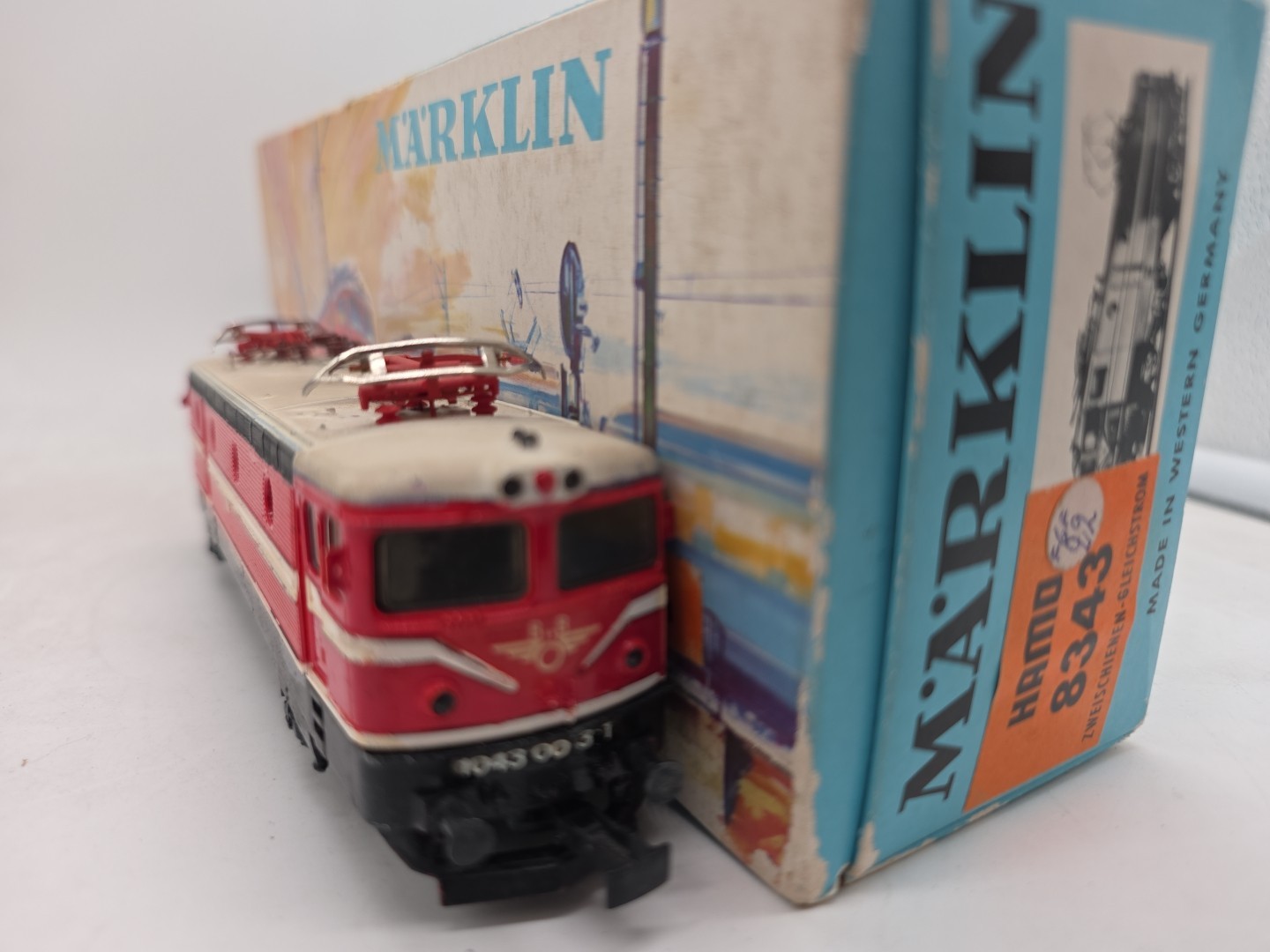 Marklin Hamo 8343 OBB 1043 003-1 Red With Large White Stripes And Front V