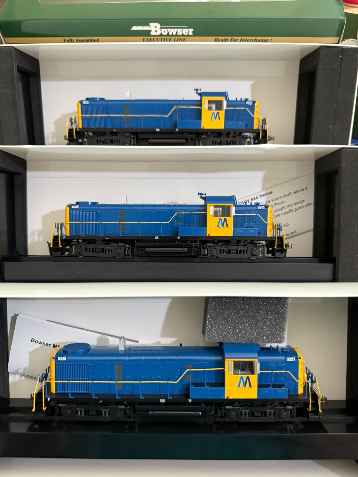 HO SCALE LOCOMOTIVE 3 BOWSER LONG ISLAND RAILROAD RS3 DCC Ready Renumbered