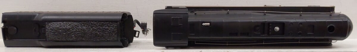 Lionel 6-18040 O Norfolk & Western 4-8-4 J Class Steam Locomotive & Tender #612