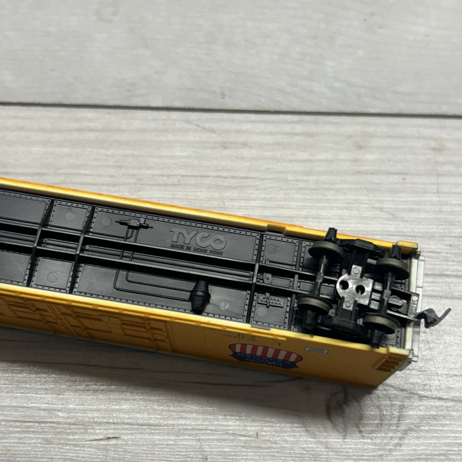 HO Scale Union Pacific Railroad 50′ High Roof Boxcar #300631