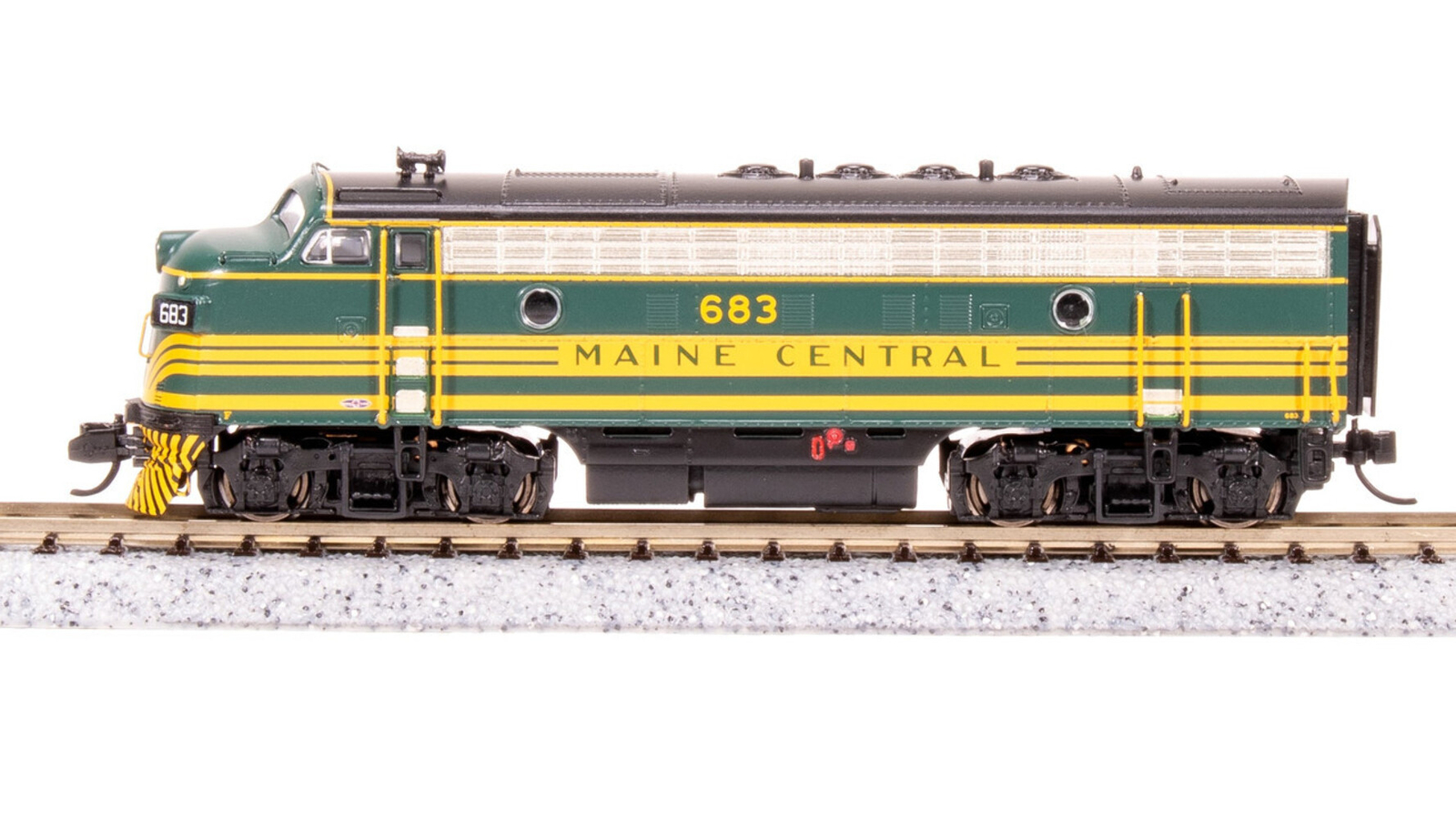 Broadway Limited 7734 N Scale MEC EMD F3A Green & Gold Diesel Locomotive #686