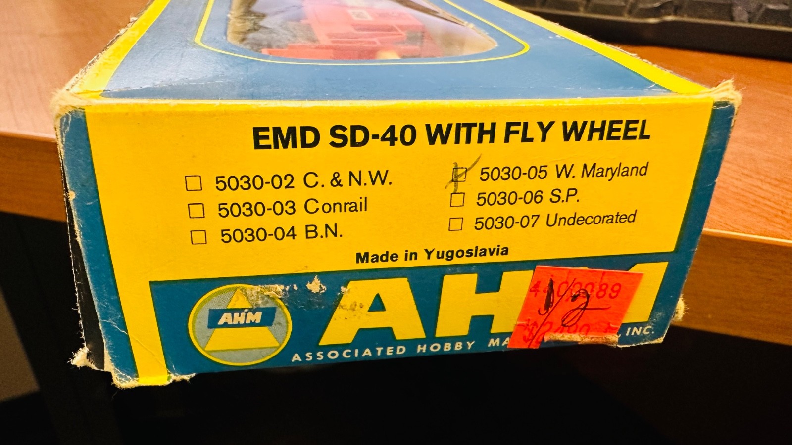 AHM EMD SD-40 With Fly Wheel 5030-05 Western Maryland..Appears unused in box