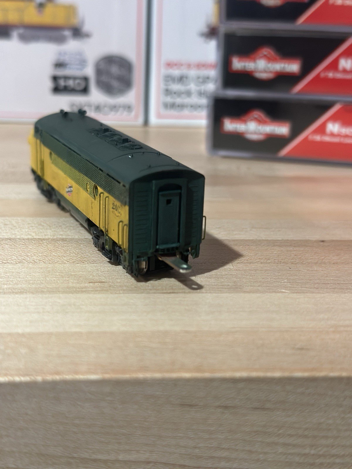 InterMountain N F3A F3B F3B Chicago & North Western CNW #205 Weathered Custom