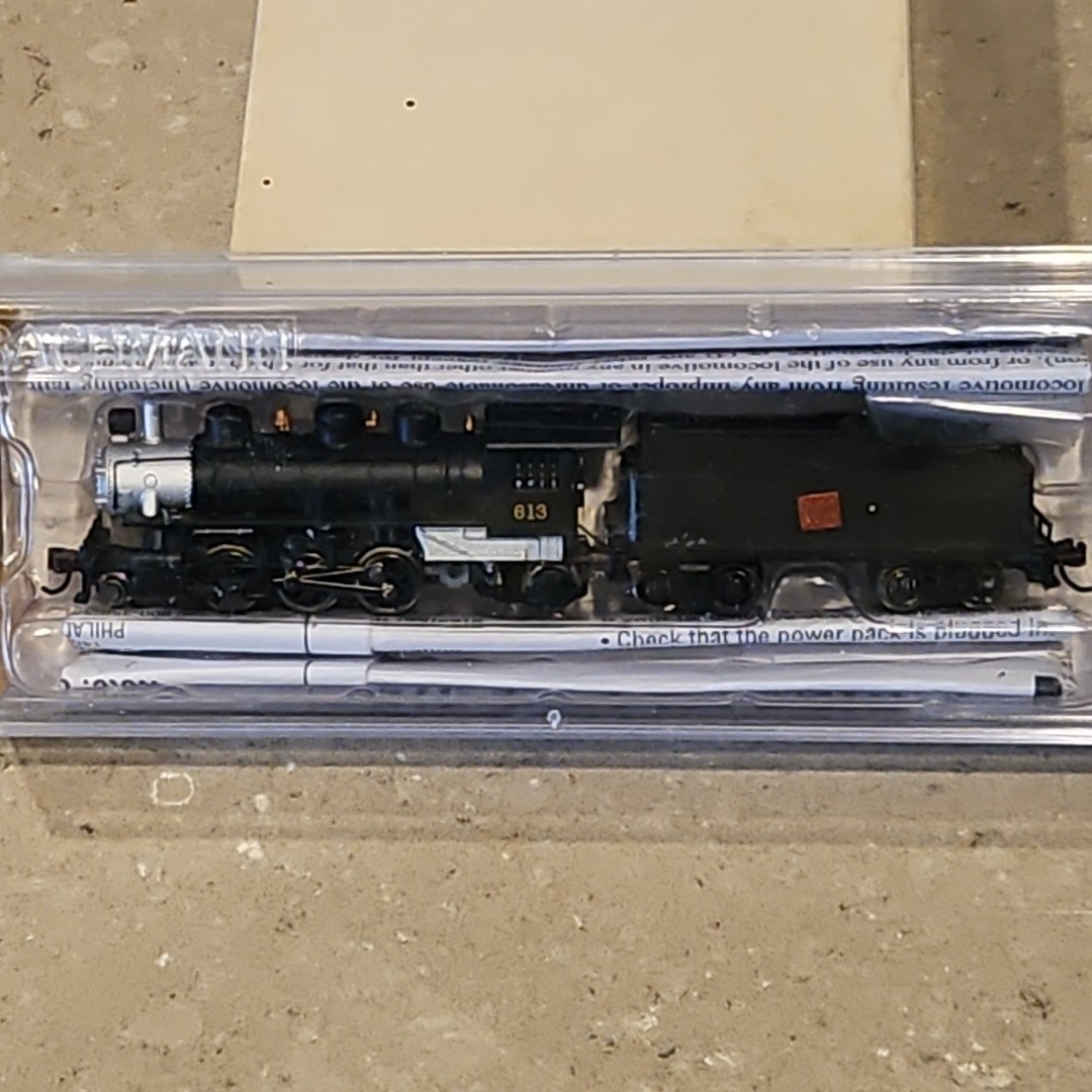 Bachmann N Scale #51563 Prairie 2-6-2 & Tender CANADIAN NATIONAL #613