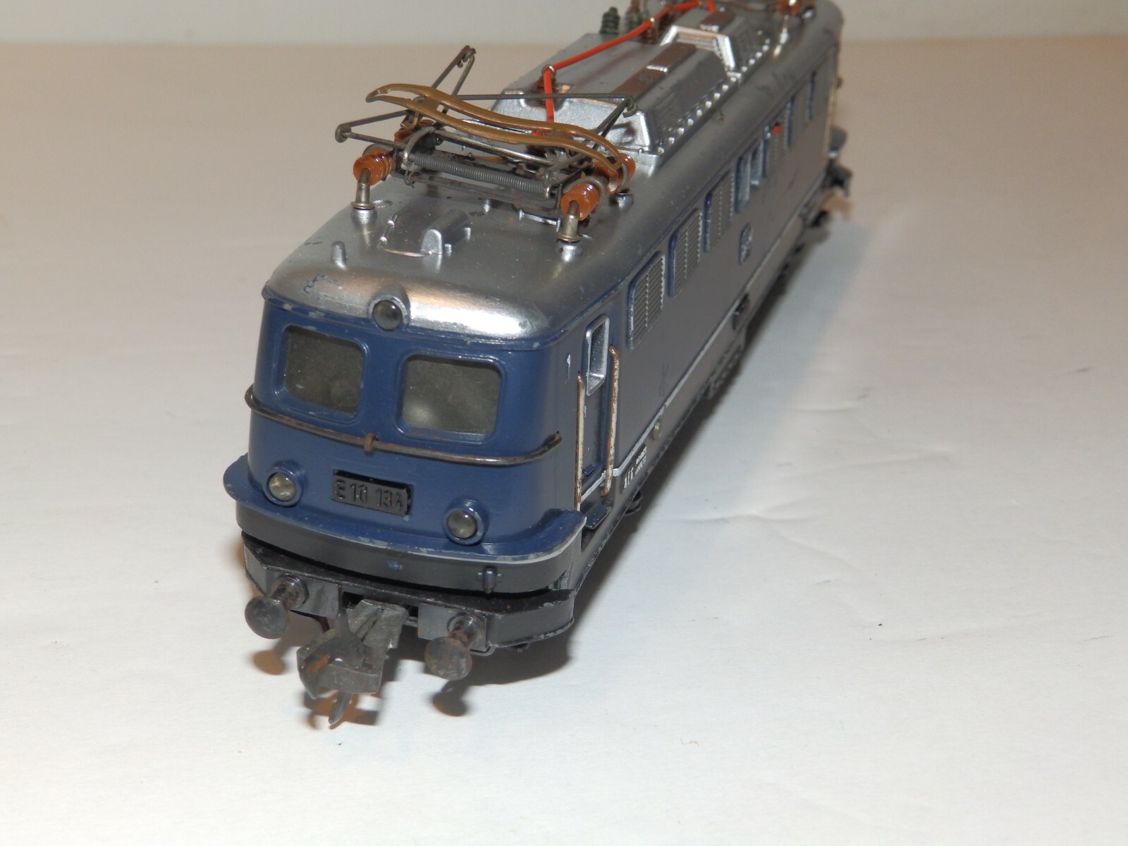 FLEISCHMANN HO SCALE E10134 DB ELECTRIC LOCOMOTIVE DIE CAST METAL