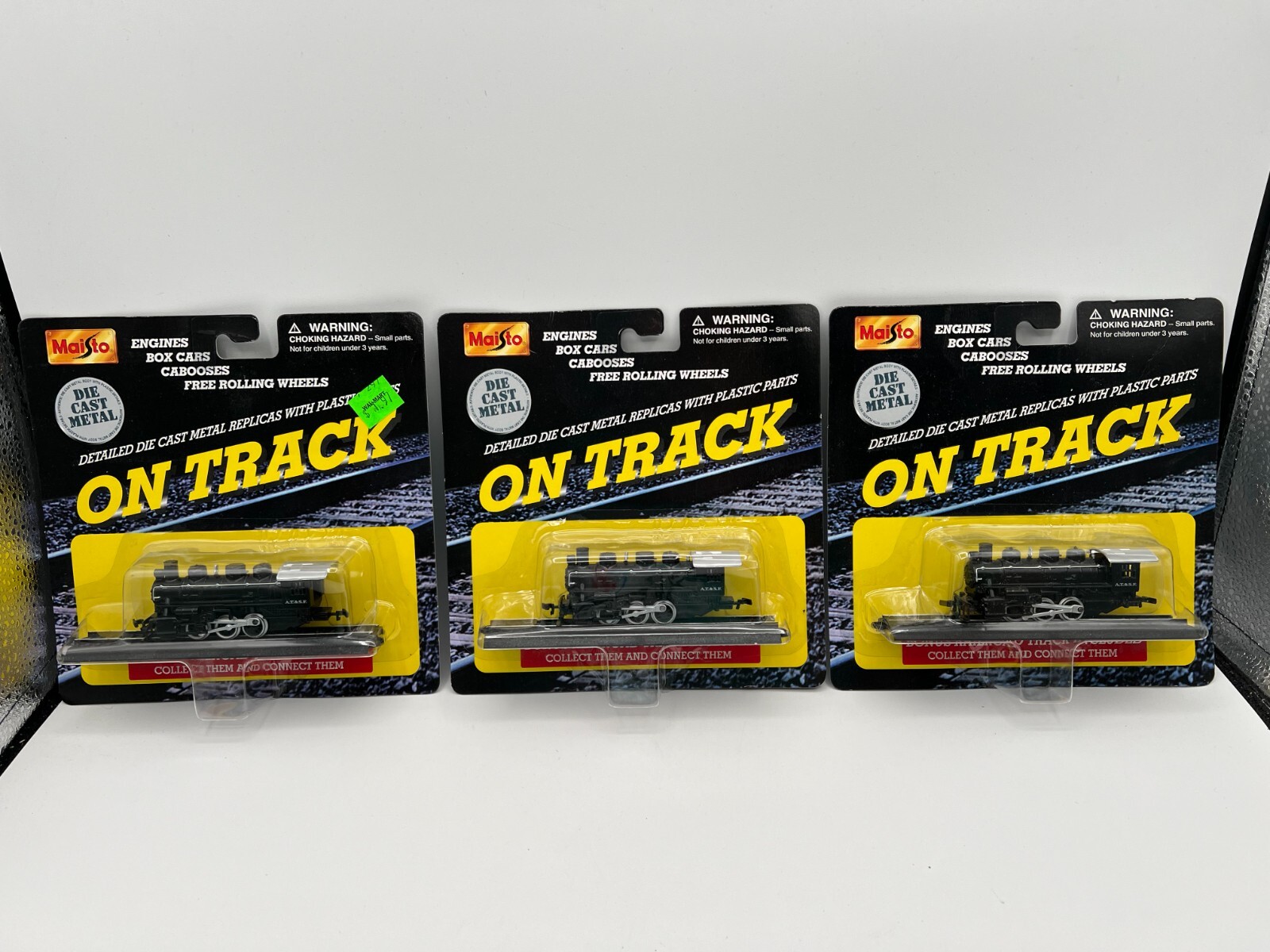Lot Of 3 2000 Maisto On Track AT&SF Santa Fe Die-Cast Train Engines – NIP