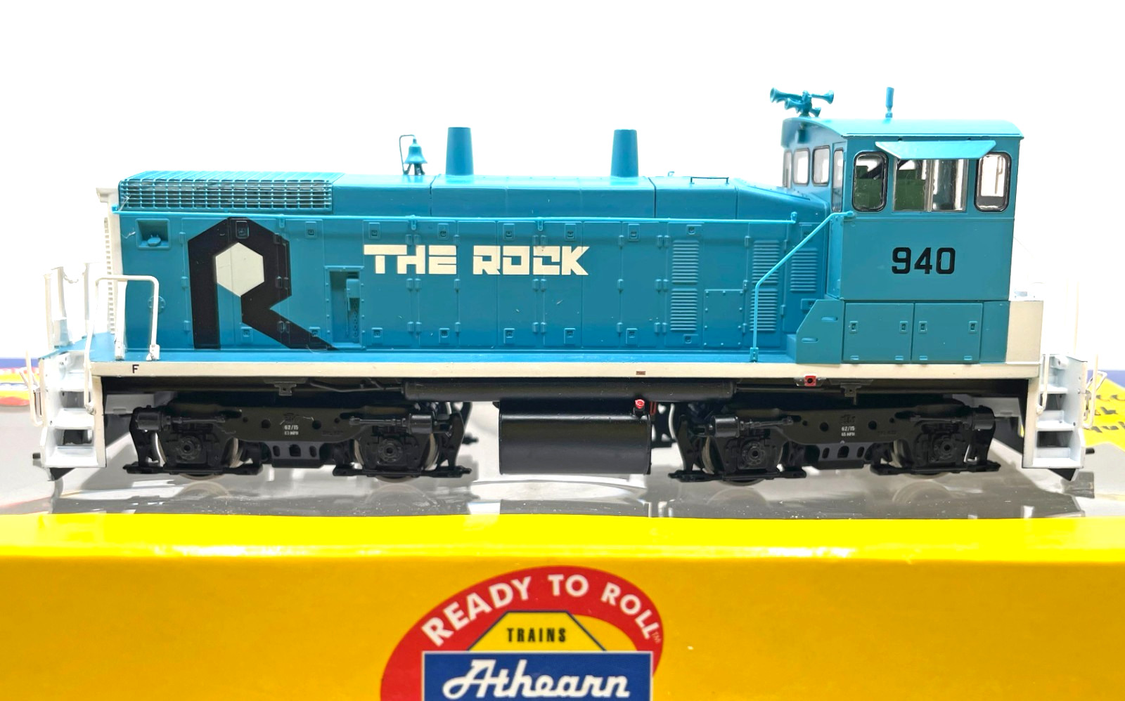 HO ATHEARN 96676 SW1500 ROCK ISLAND # 940 THE ROCK DCC QUICK PLUG EQUIPPED