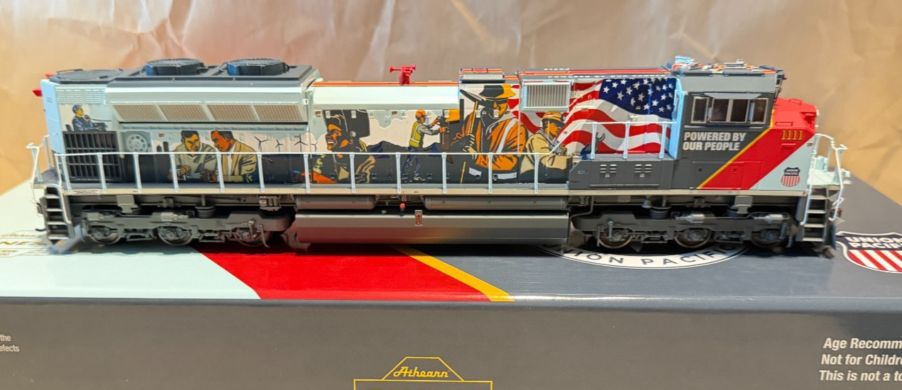 Athearn Genesis HO Union Pacific Powered By Our People #1111 SD70ACE DCC/Sound