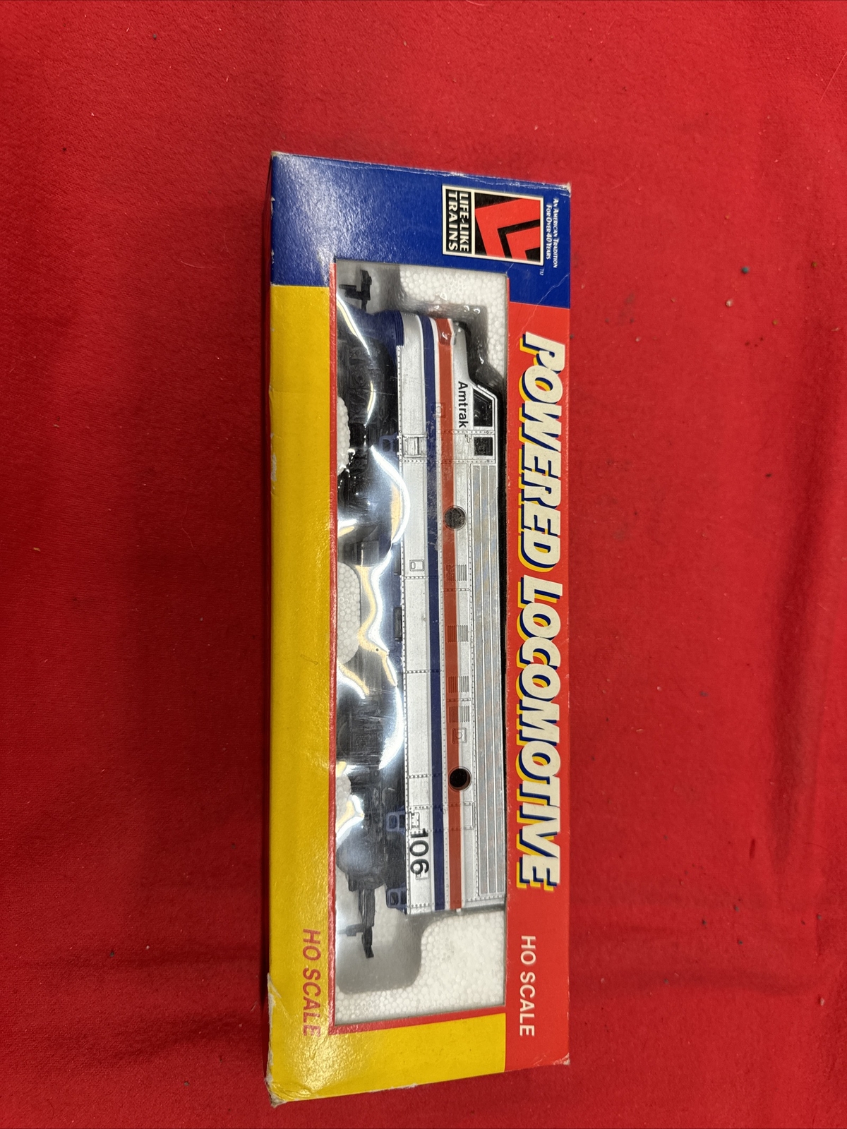 Life-like trains powered locomotive HO scale 8684 F7 Loco AMT