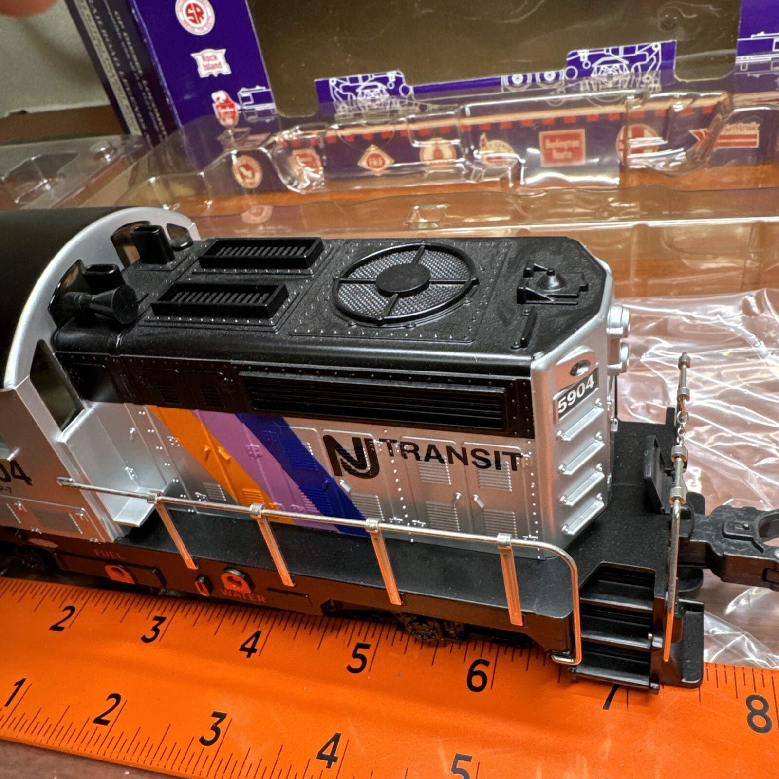 American Railroad Legends RMT-4752 NJT NJ Transit #5904 GP Diesel Locomotive