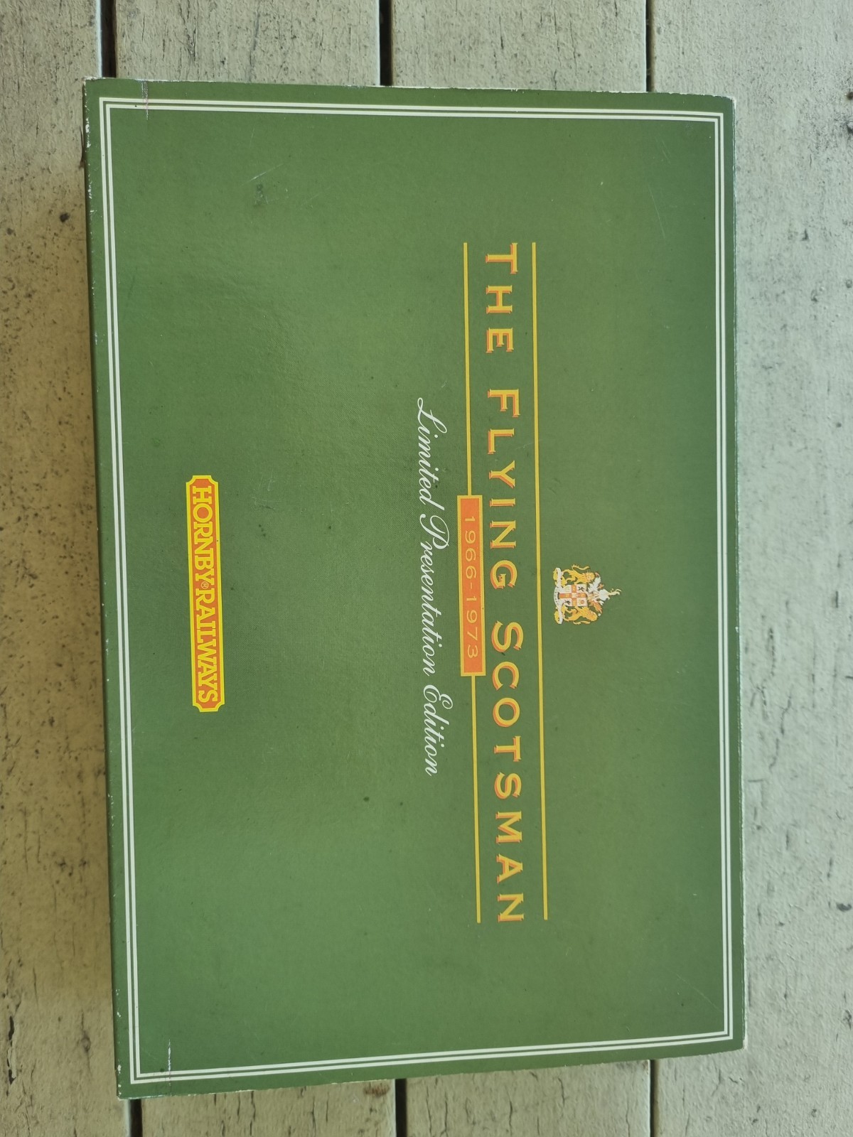 Hornby RailRoad LNER 4-6-2 Flying Scotsman A1 Class Train – R3086