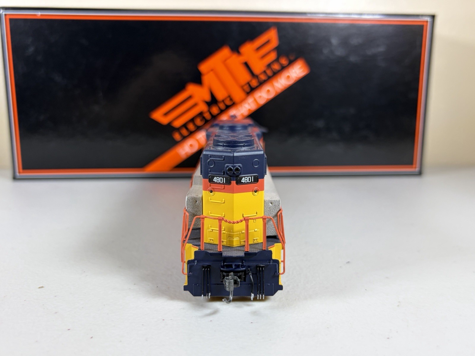 HO MTH DCC Sound Chessie System(B&O) GP38-2 #4801