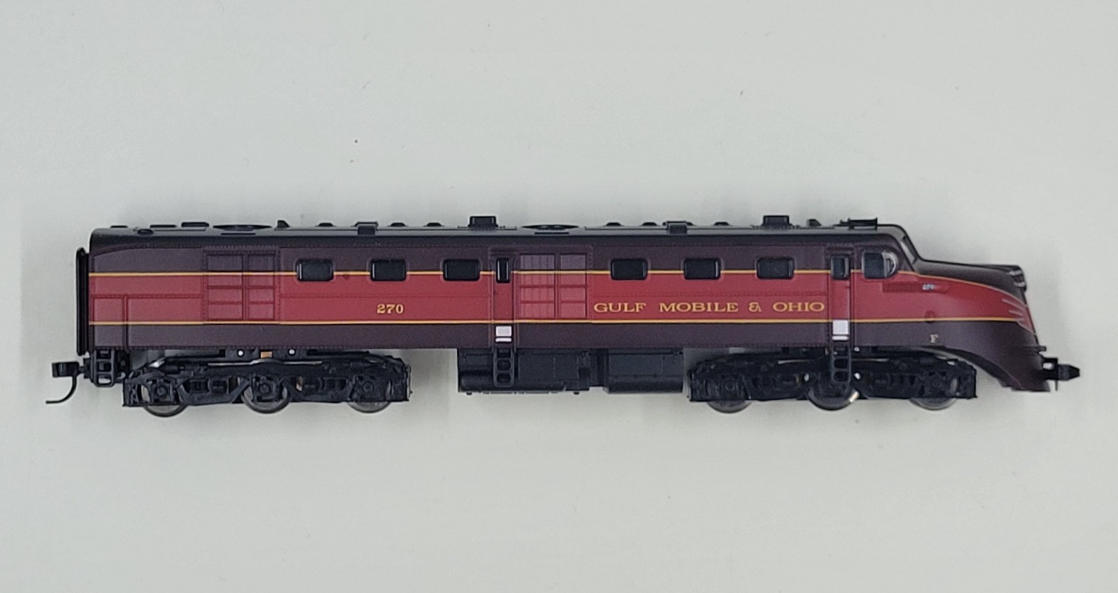 Life Like Walthers 7706 N scale DL109 Gulf Mobile & Ohio #270 Diesel Locomotive