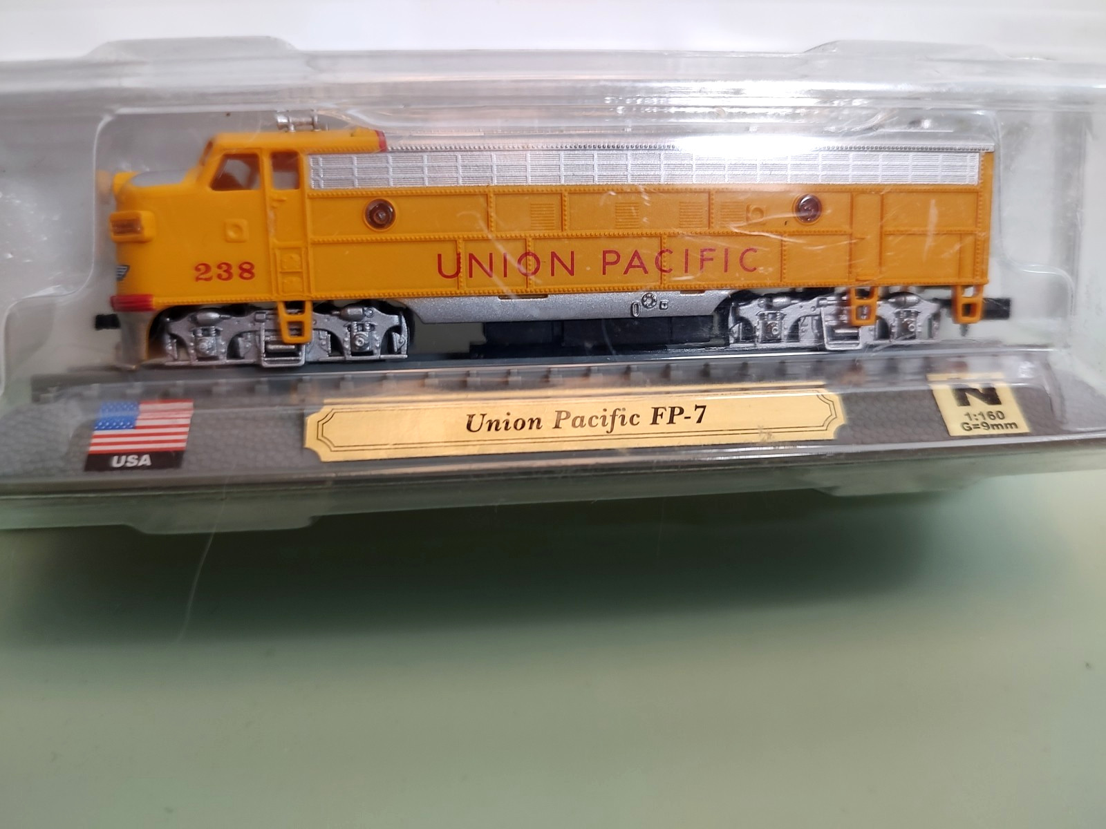 Vtg Del Prado Union Pacific FP-7 Locomotive-N Scale 1:160- Sealed Display Model