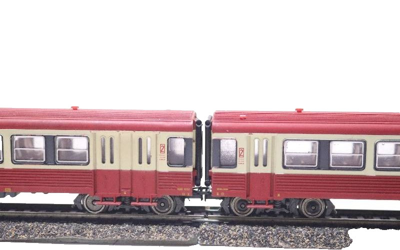 JOUEF 8626-5489 X 4737 + XR 8734 Red/Beige Livery, Red Roof, SNCF Logo