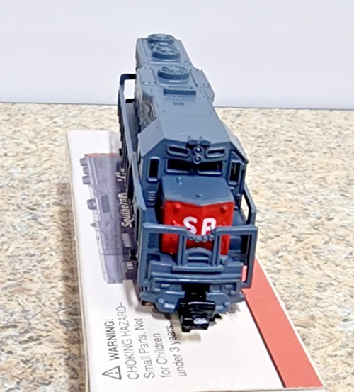 High Speed N Scale Sothern Pacific 9725 Diesel Locomotive Non Powered Dummy
