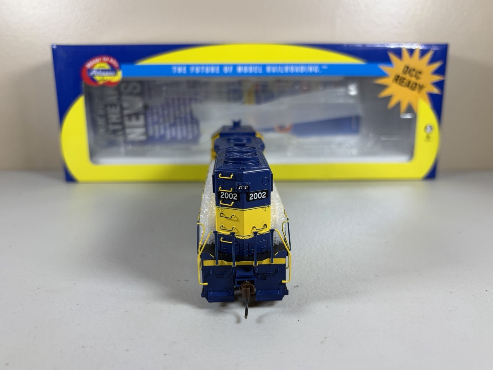 HO Athearn RTR DCC Ready Alaska Railroad GP38-2 #2002 Brand New