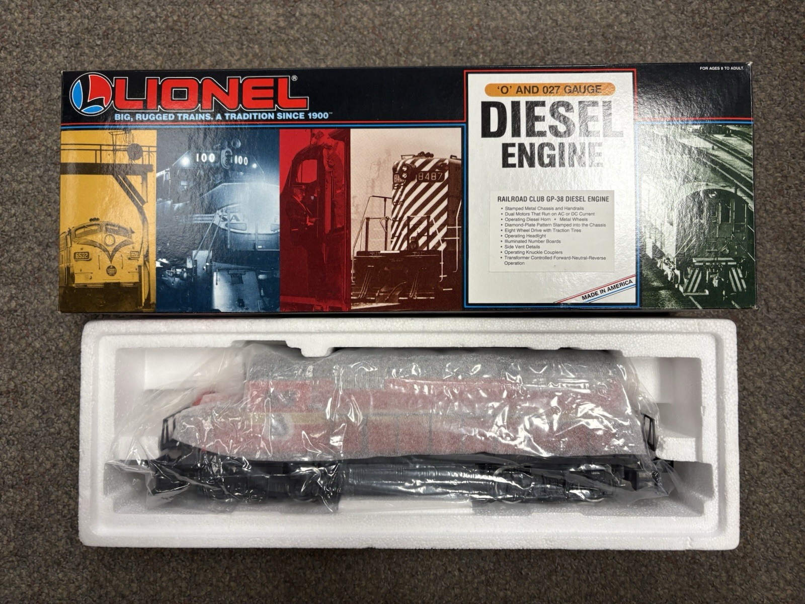 + Lionel 6-18818 O Gauge Railroad Club GP-38 Diesel Engine LNIB