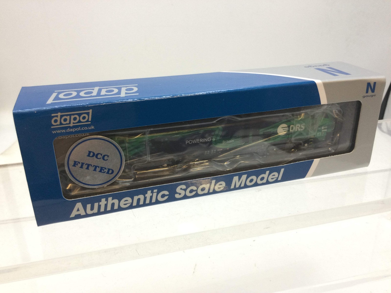 Dapol 2D-022-016S N Gauge Class 68 006 Pride of the North DRS/NTS DCC-Sound