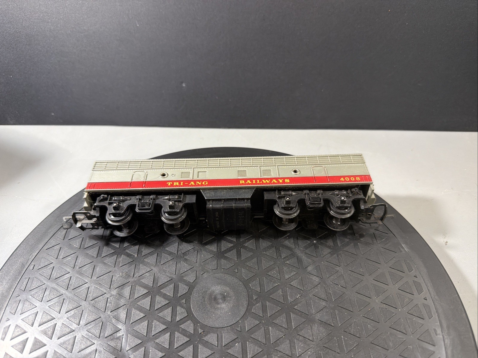 TRIANG HORNBY R56 TC SERIES CLASS F7 B UNIT RARE ITEM F.25