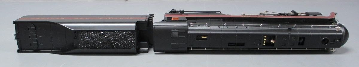 Lionel 6-38026 O Gauge N&W 4-8-4 J-Class Steam Locomotive & Tender #606 LN/Box