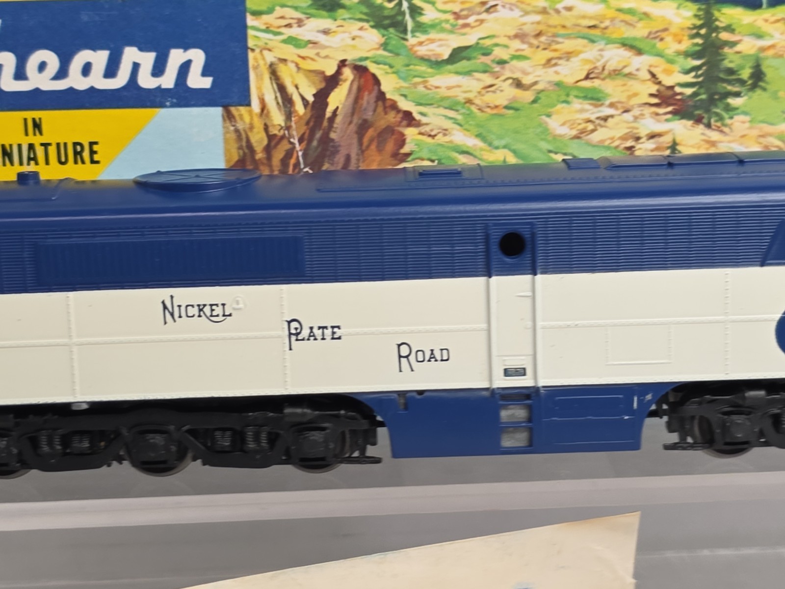 Athearn HO 3310 Nickel Plate Road 182 PA-1 Diesel Loco Clean Needs Motor Mounts